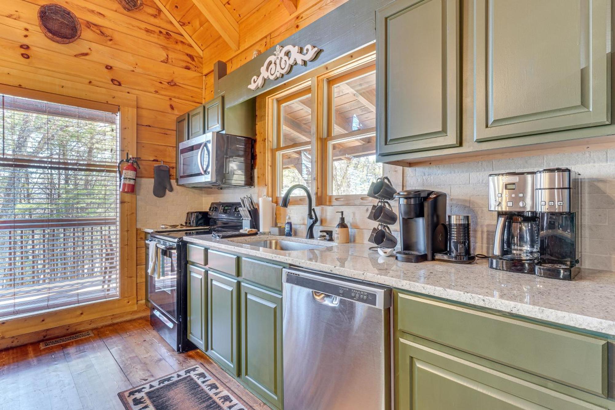 Sevierville Cabin With Deck Minutes To Pigeon Forge Kültér fotó